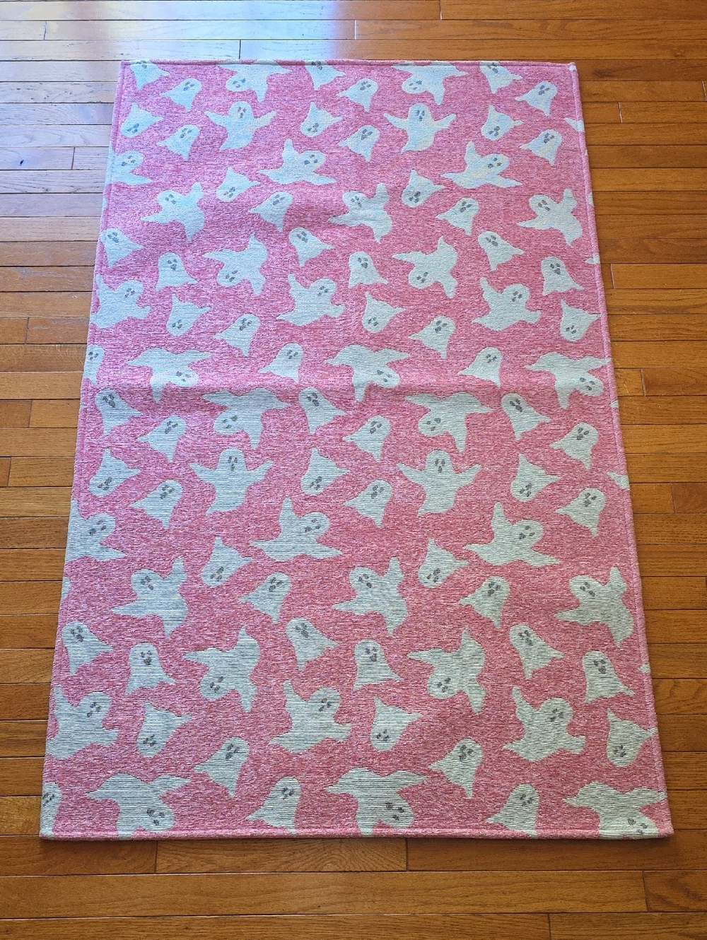 Halloween Rug - Pink Ghost Pattern Area Rug 3 By 5 Feet